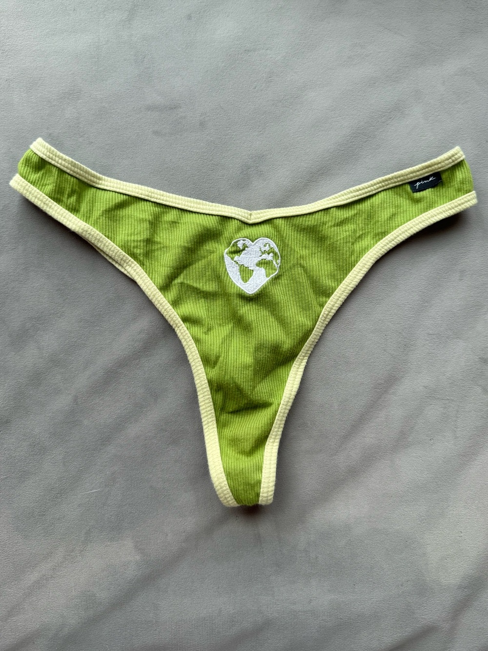 PINK thong